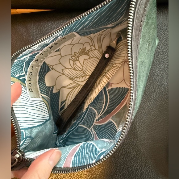 Rough & Tumble Large Zip Pouch - Meadow Elk - Picture 3 of 3